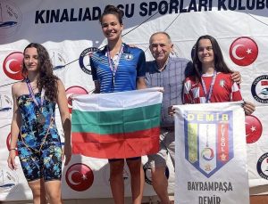 Bayrampaşa Demirsporlu Bensu Hayat Oygu, Prens Adaları Yüzme Şampiyonası’nda kulaç atacak