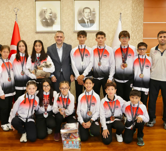 Antrenör Cahit Keskin’den Başkan İbrahim Akın’a Teşekkür