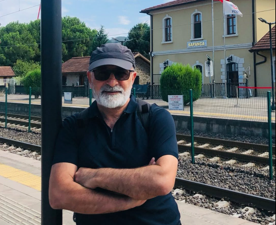 Erdal Şükrü Oğuz’dan Amatör Futboldaki Lisans Sorununa Sert Tepki: “Artık Söz Değil, Çözüm Bekliyoruz!”